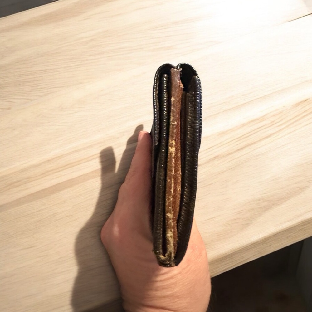 Louis Vuitton Brown Leather Wallet with Envelope Flap - Picture 3 of 12